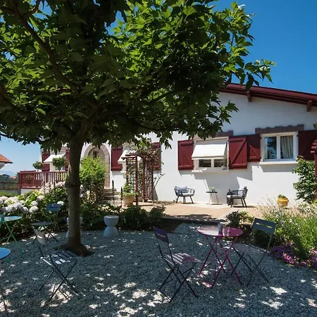Guest house Maison Bista Eder