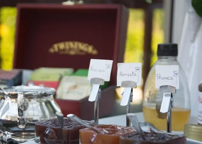 Bed & Breakfast Maison Bista Eder 4*