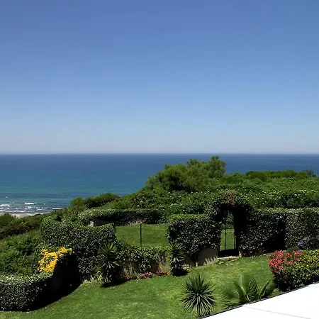 Maison Bista Eder 4*