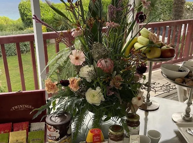 Maison Bista Eder Bed & Breakfast 4*