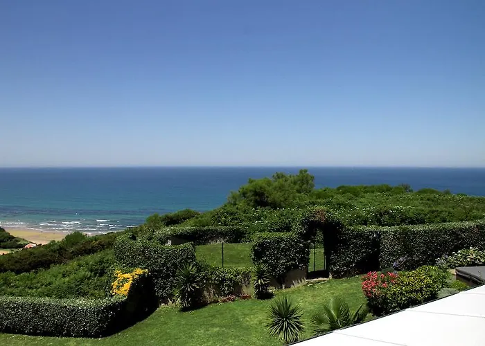 Maison Bista Eder 4*